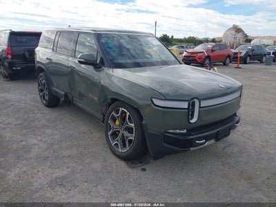 7PDSGABL6PN****** · 2023 RIVIAN R1S LAUNCH EDITION