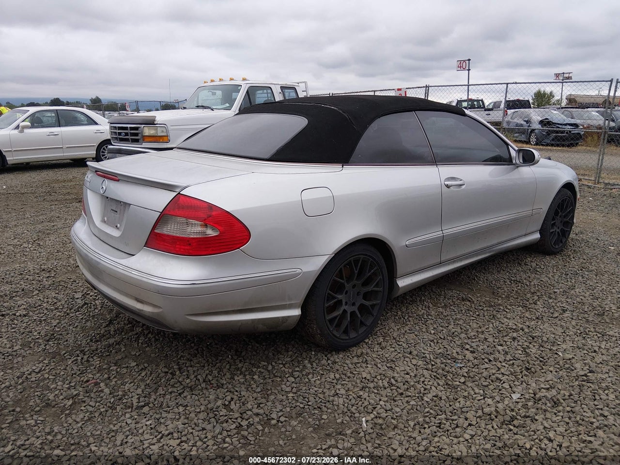 2006 MERCEDES-BENZ CLK 500 · 4/11