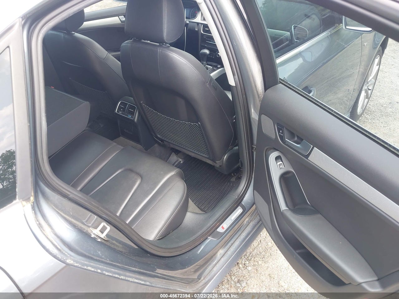 WAUFFAFL9EN****** · 2014 AUDI A4 2.0T PREMIUM · 8/11