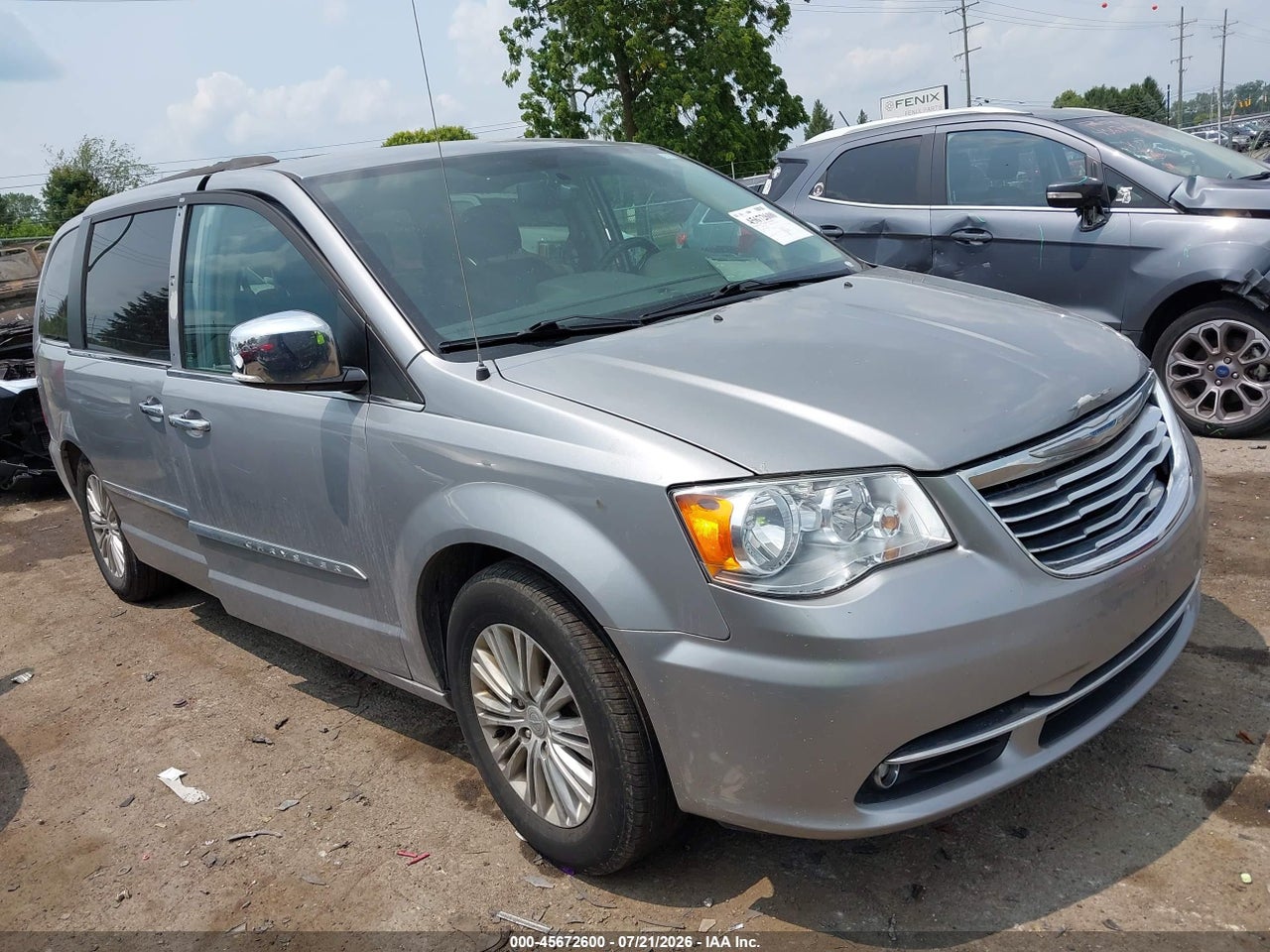 2C4RC1CG9FR****** · 2015 CHRYSLER TOWN &amp; COUNTRY TOURING-L