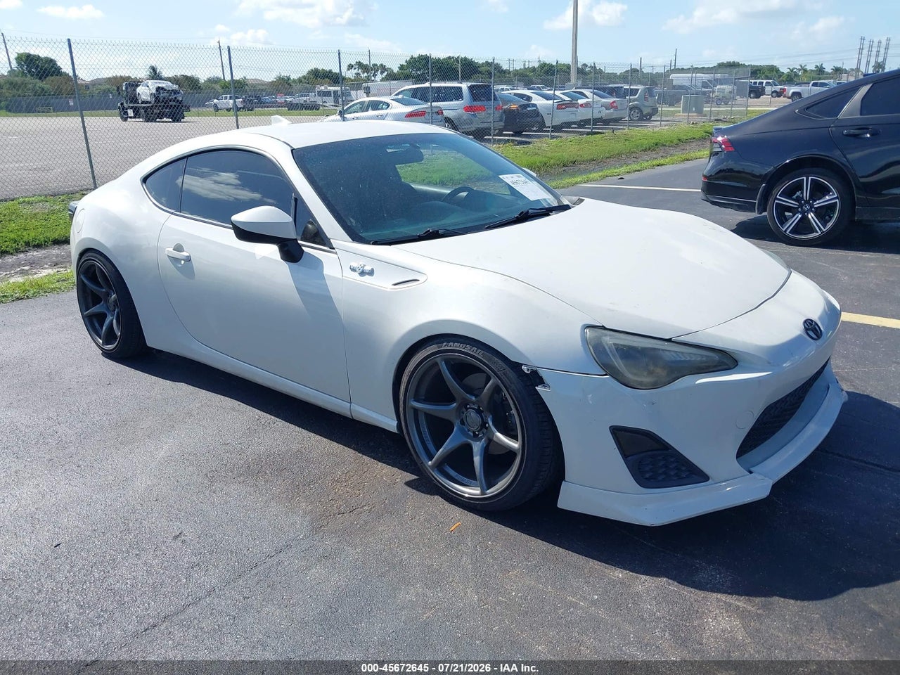 JF1ZNAA10G8****** · 2016 SCION FR-S