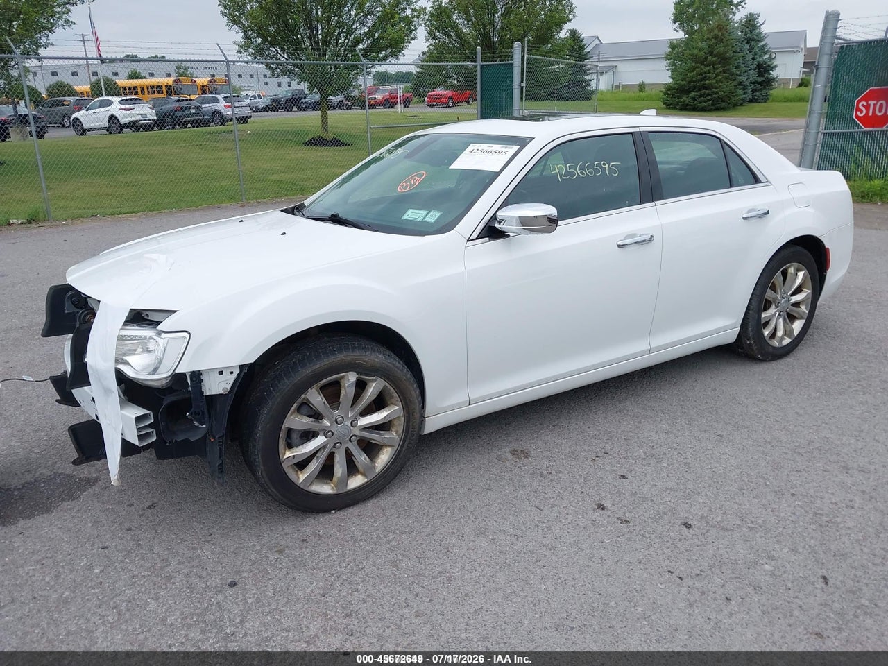 2016 CHRYSLER 300C AWD · 2/11