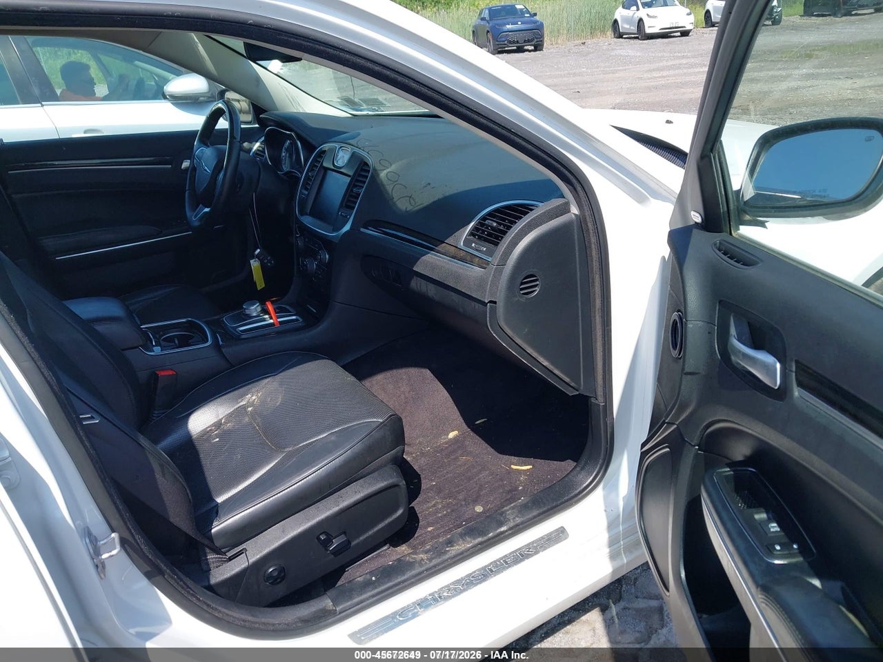 2016 CHRYSLER 300C AWD · 5/11