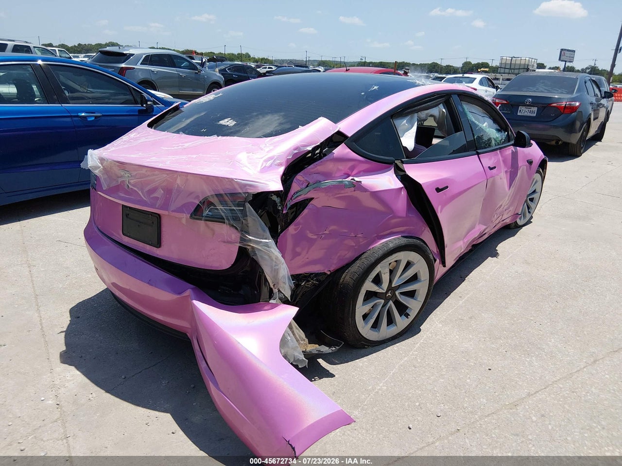 2023 TESLA MODEL 3 REAR-WHEEL DRIVE · 4/11