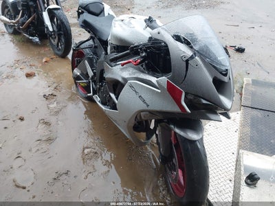 JKBZXJK18RA****** · 2024 KAWASAKI ZX636 K