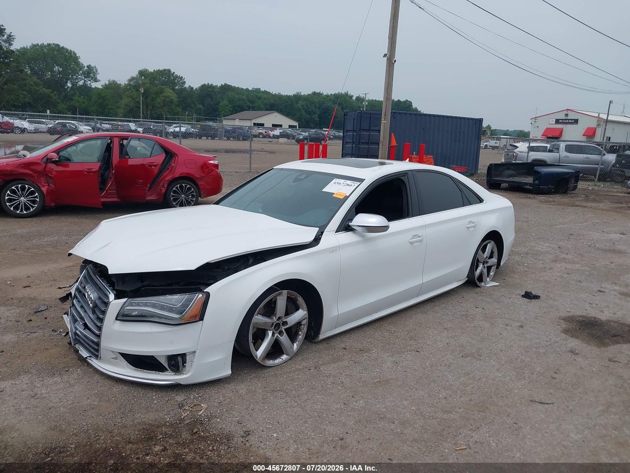 2014 AUDI S8 4.0T · 2/11