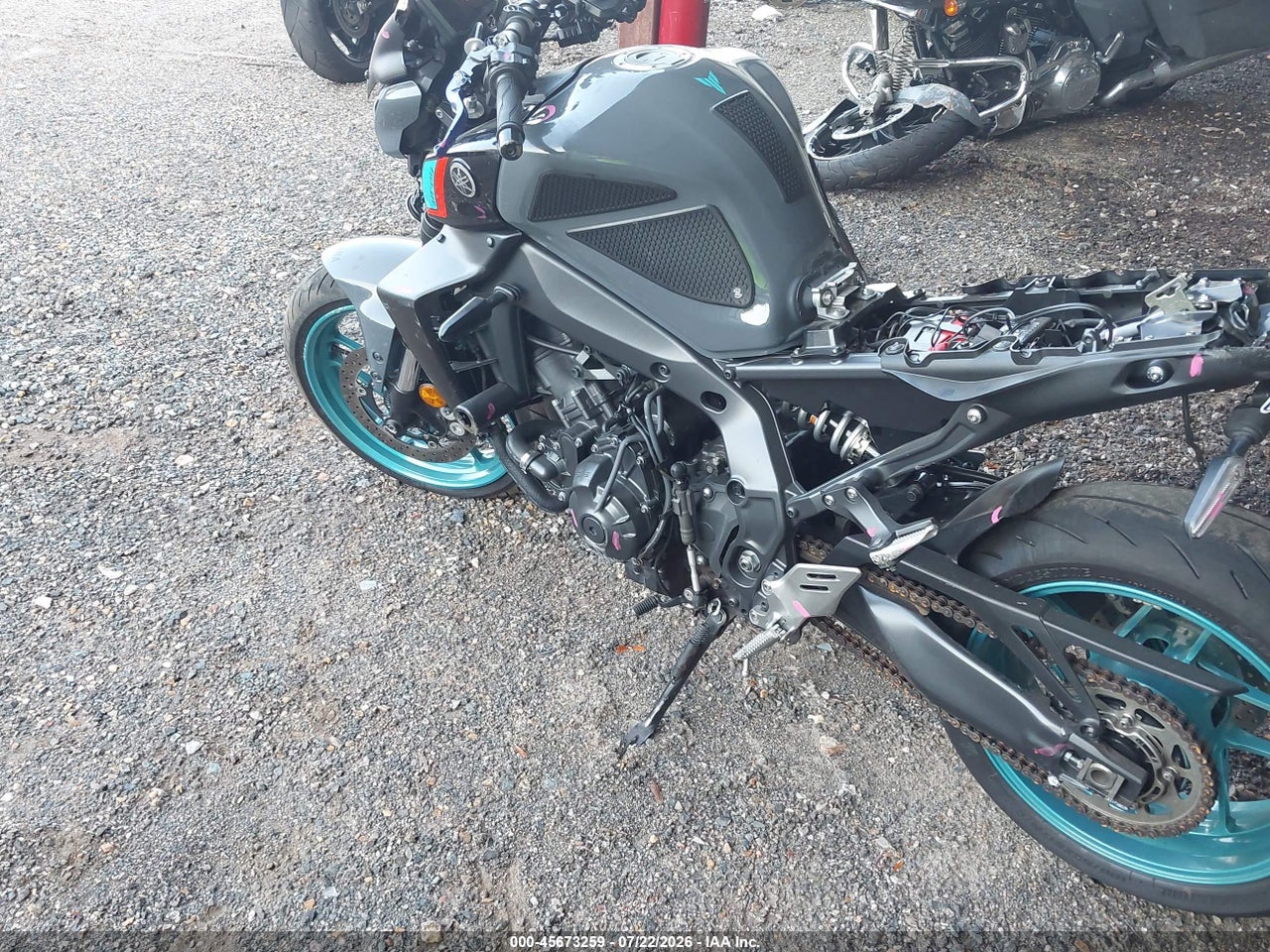 2023 YAMAHA MT09   · 3/10