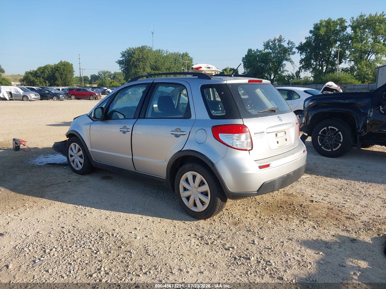 2011 SUZUKI SX4 PREMIUM/TECH VALU PKG (NAV) · 3/10