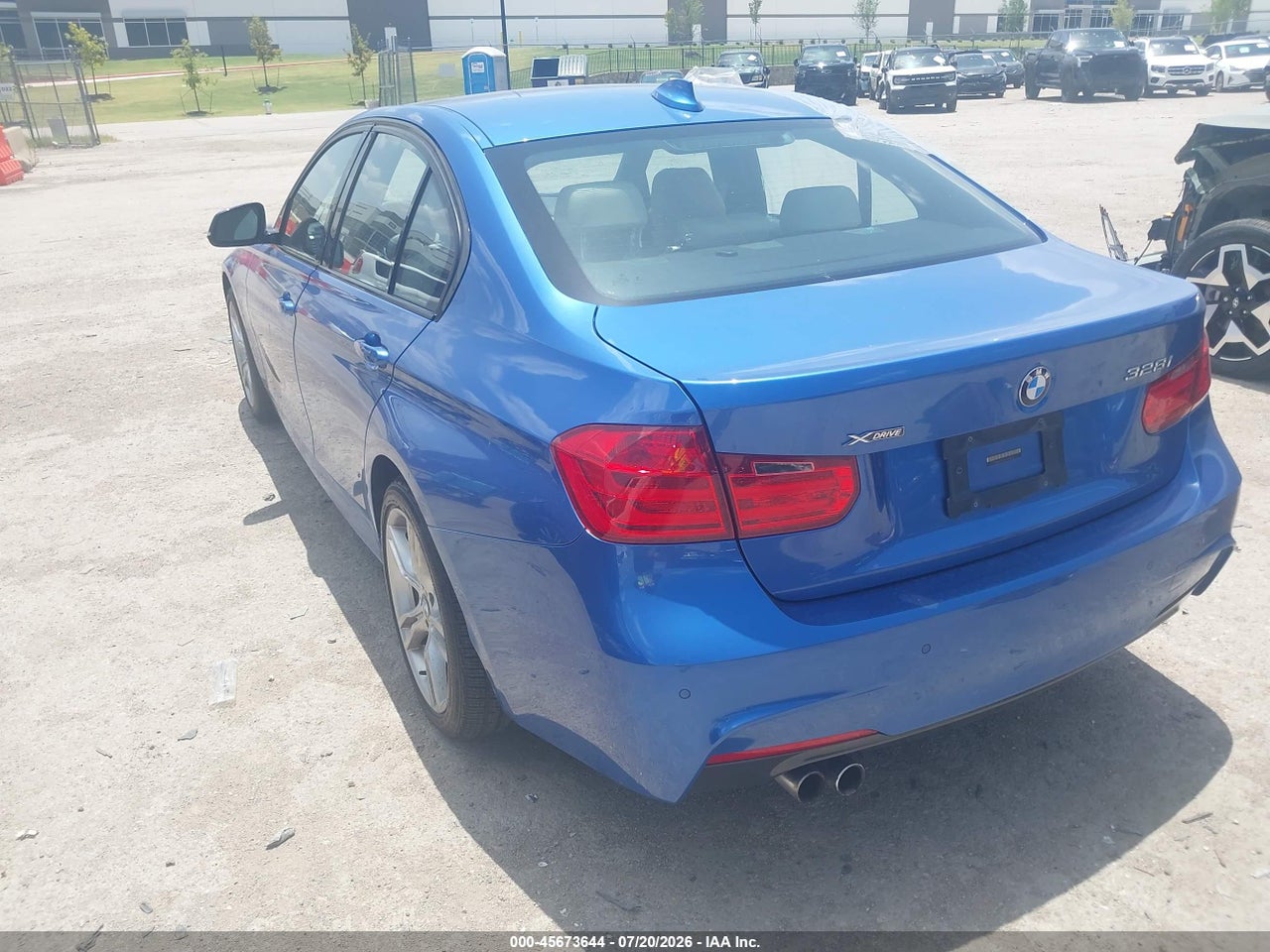 2015 BMW 328I XDRIVE · 3/11