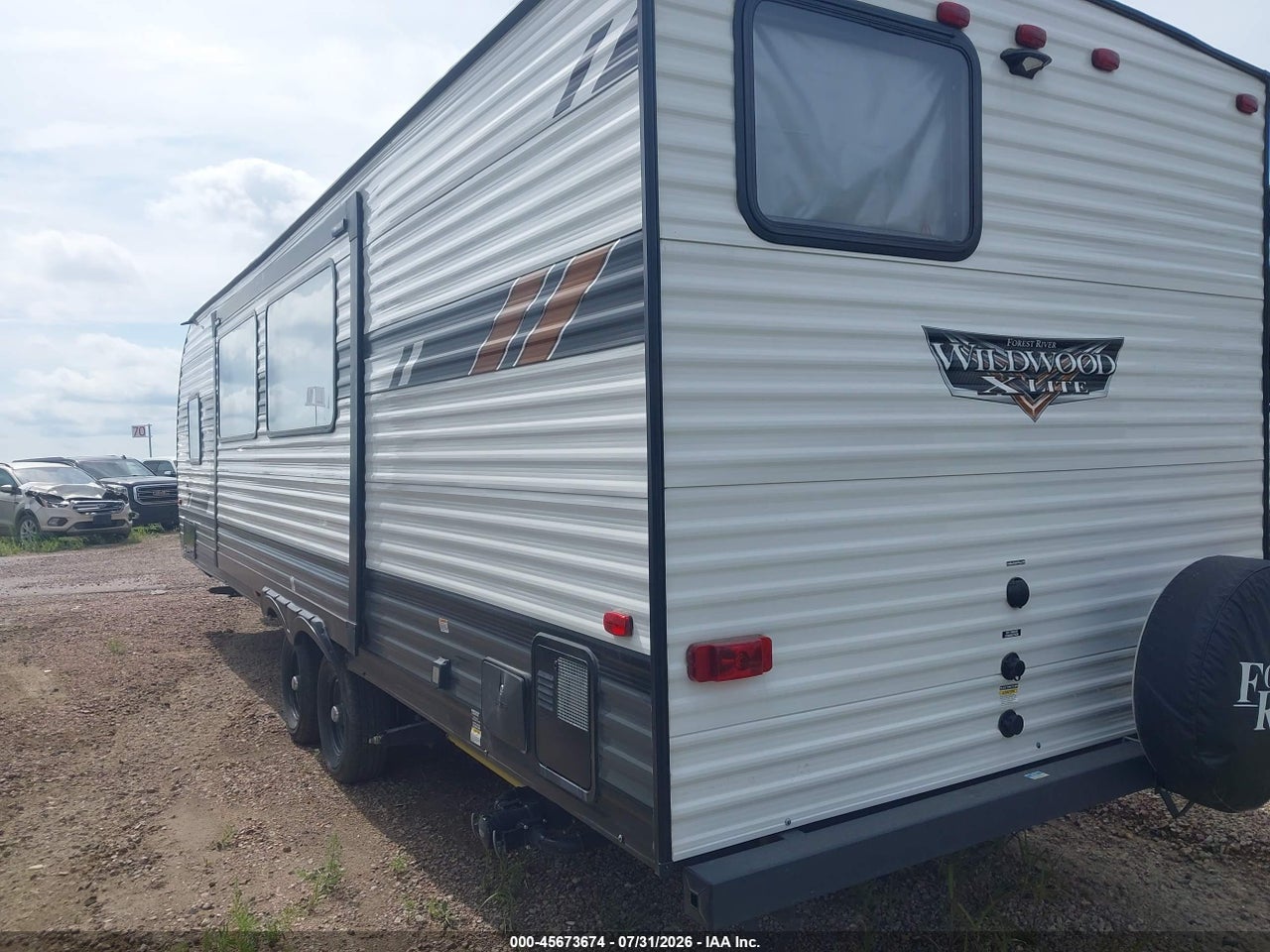 2022 FOREST RIVER WILDWOOD · 3/11
