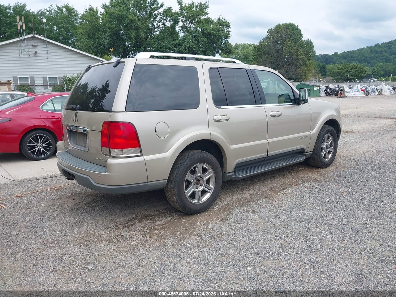 2005 LINCOLN AVIATOR · 4/11