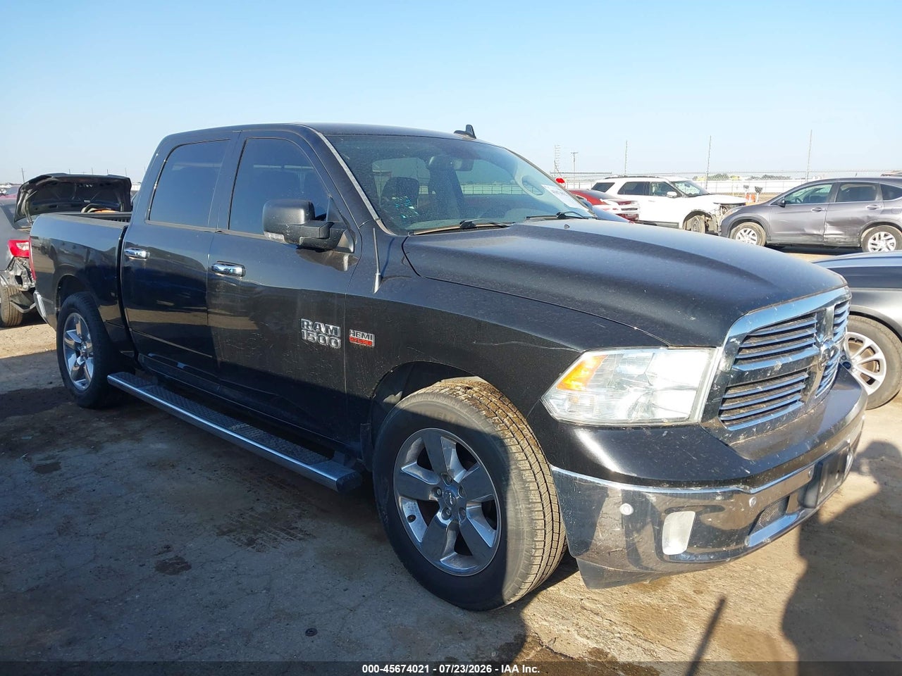 2016 RAM 1500 SLT