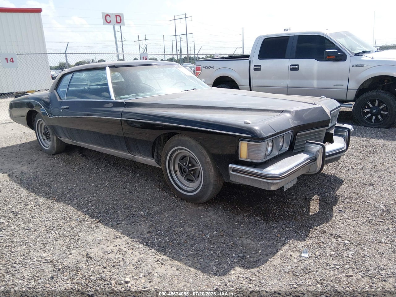 4Y87U3H****** · 1973 BUICK RIVIERA