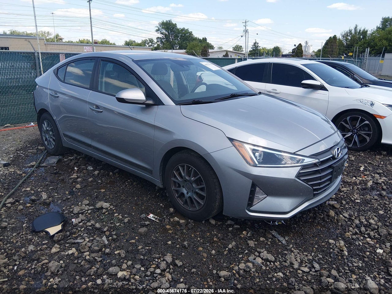 5NPD74LF2LH****** · 2020 HYUNDAI ELANTRA SE
