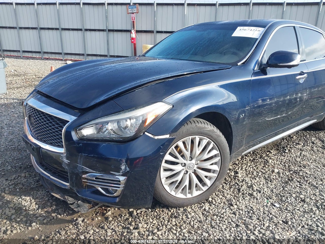 2016 INFINITI Q70L 3.7X · 6/10