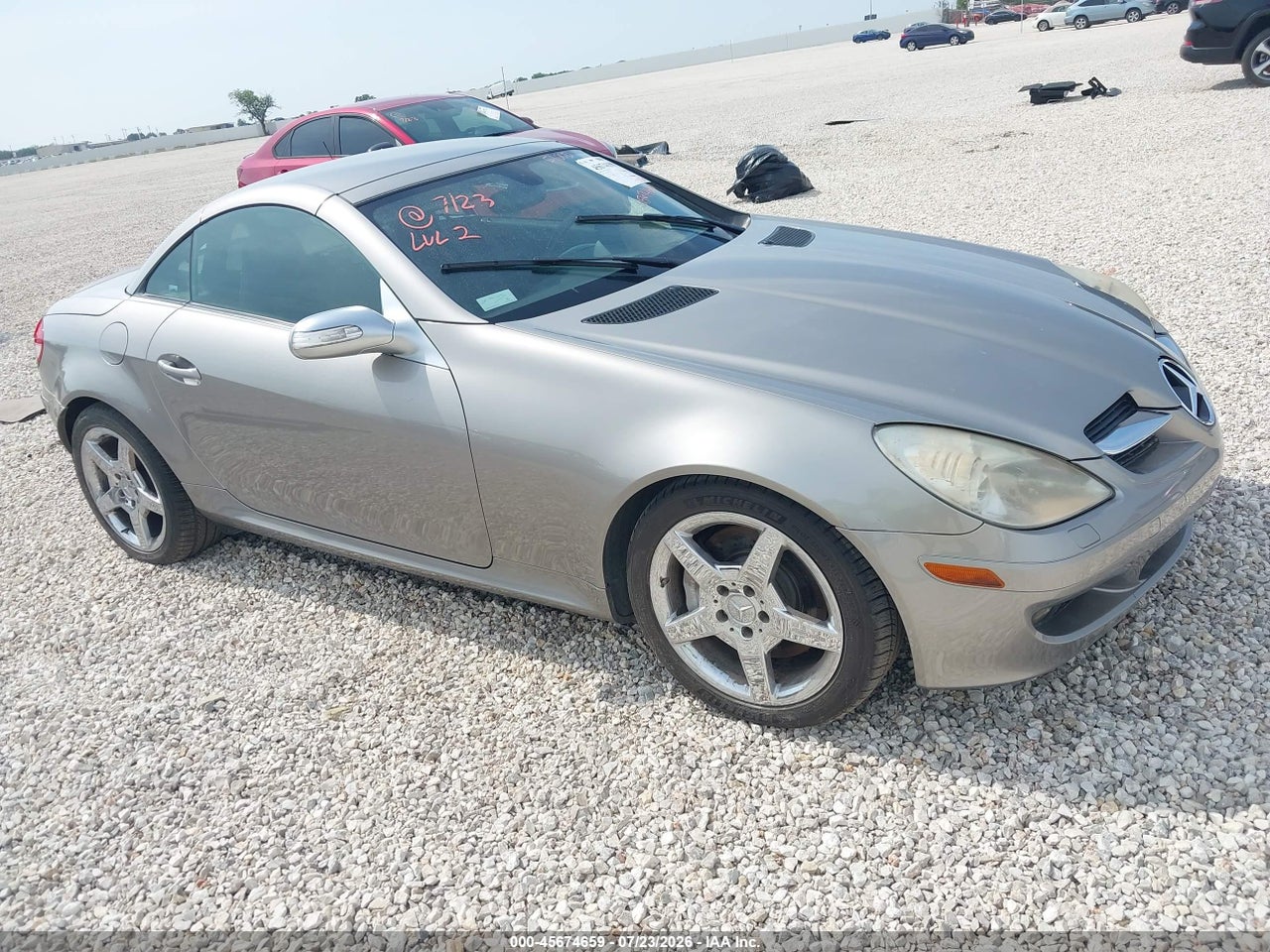 WDBWK56F15F****** · 2005 MERCEDES-BENZ SLK 350