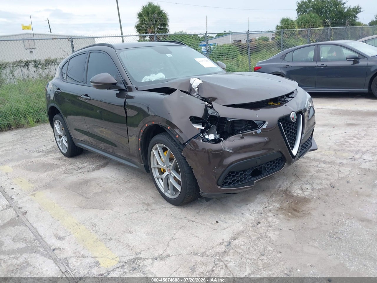 ZASFAKPN0J7****** · 2018 ALFA ROMEO STELVIO SPORT AWD