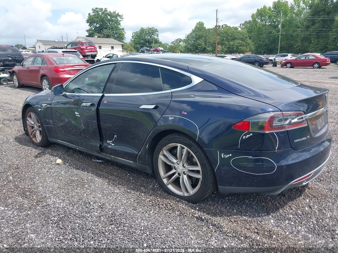 2015 TESLA MODEL S 60/70/85 · 3/11