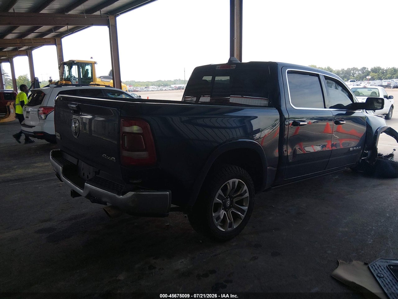 2019 RAM 1500 LONGHORN  4X4 5'7 BOX · 4/11