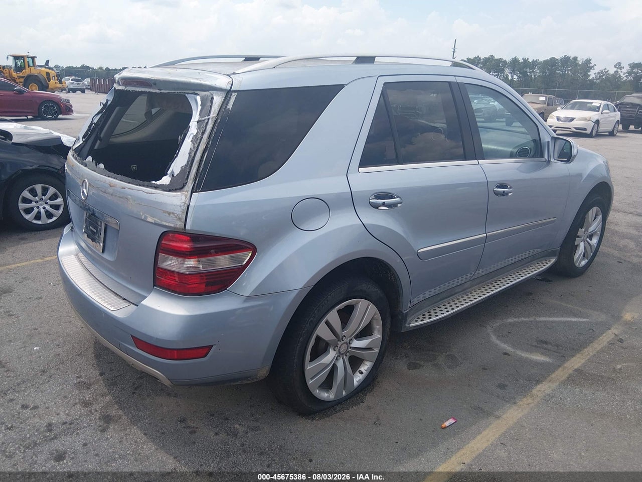 2010 MERCEDES-BENZ ML 350   · 4/11