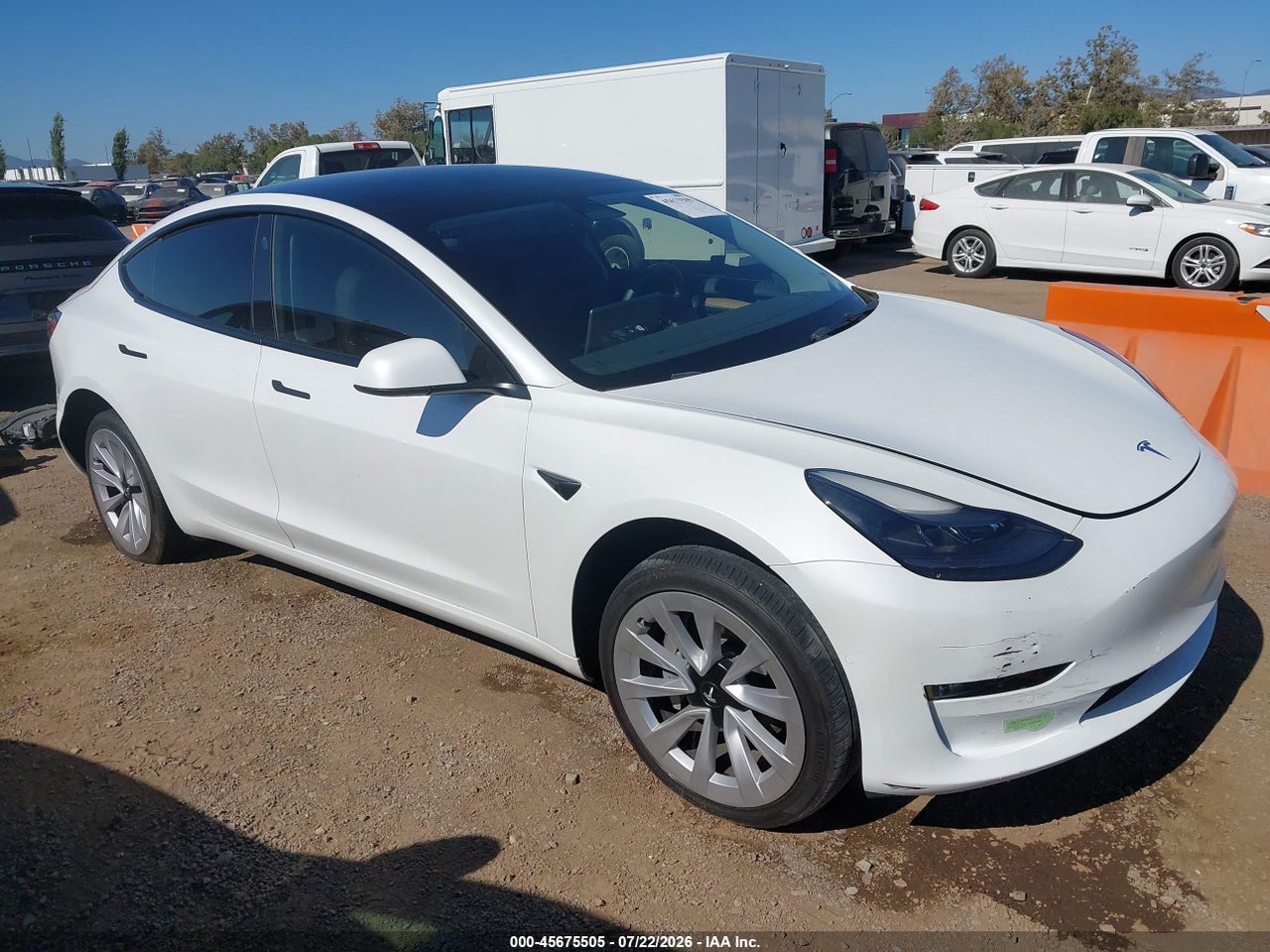 5YJ3E1EA2NF****** · 2022 TESLA MODEL 3 REAR-WHEEL DRIVE