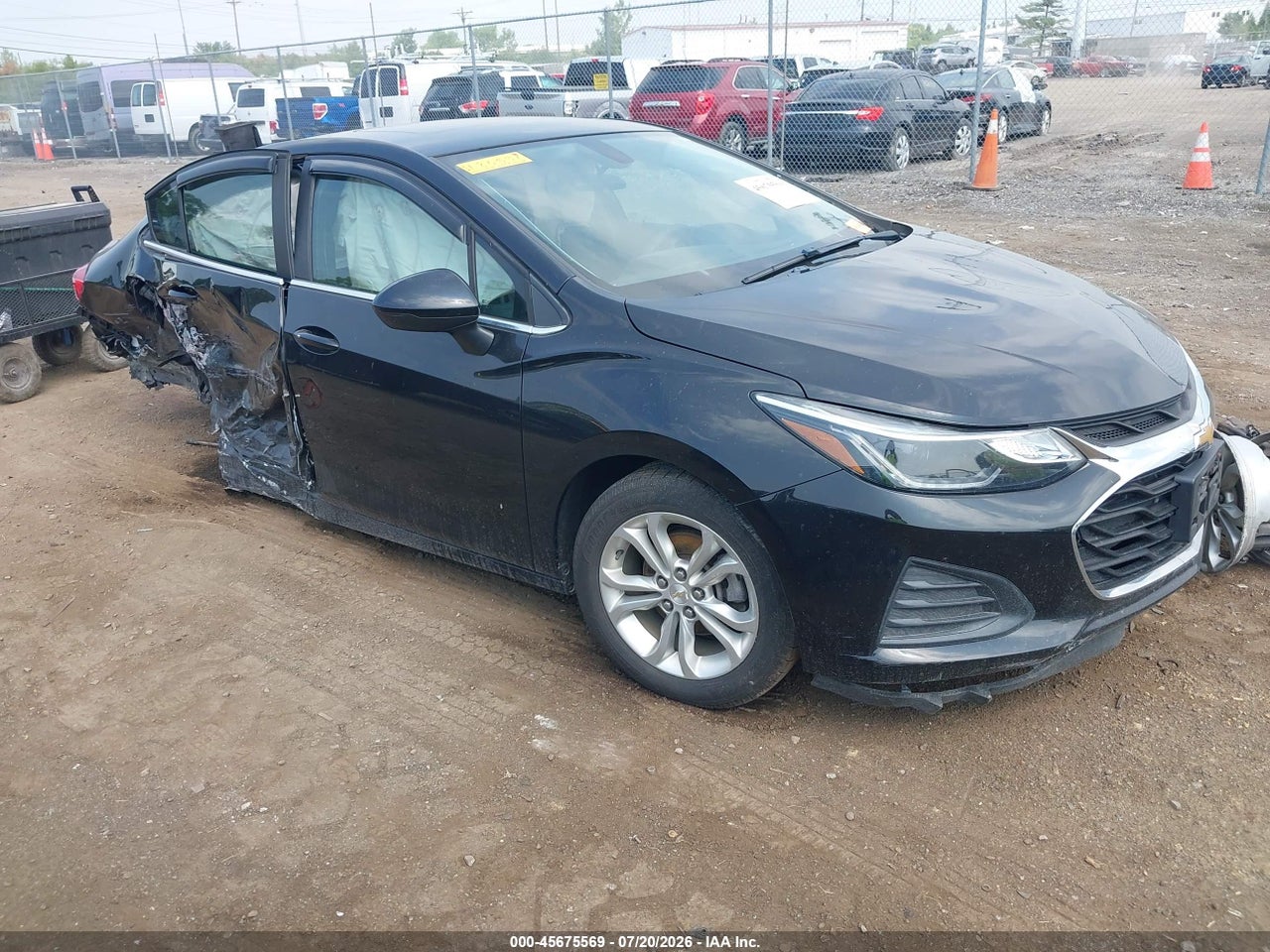 1G1BE5SM7K7****** · 2019 CHEVROLET CRUZE LT