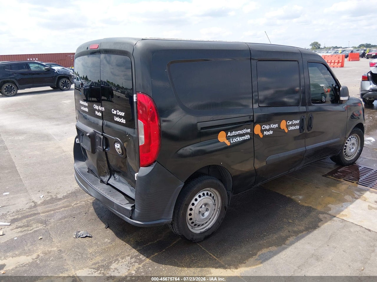 2016 RAM PROMASTER CITY TRADESMAN · 4/11