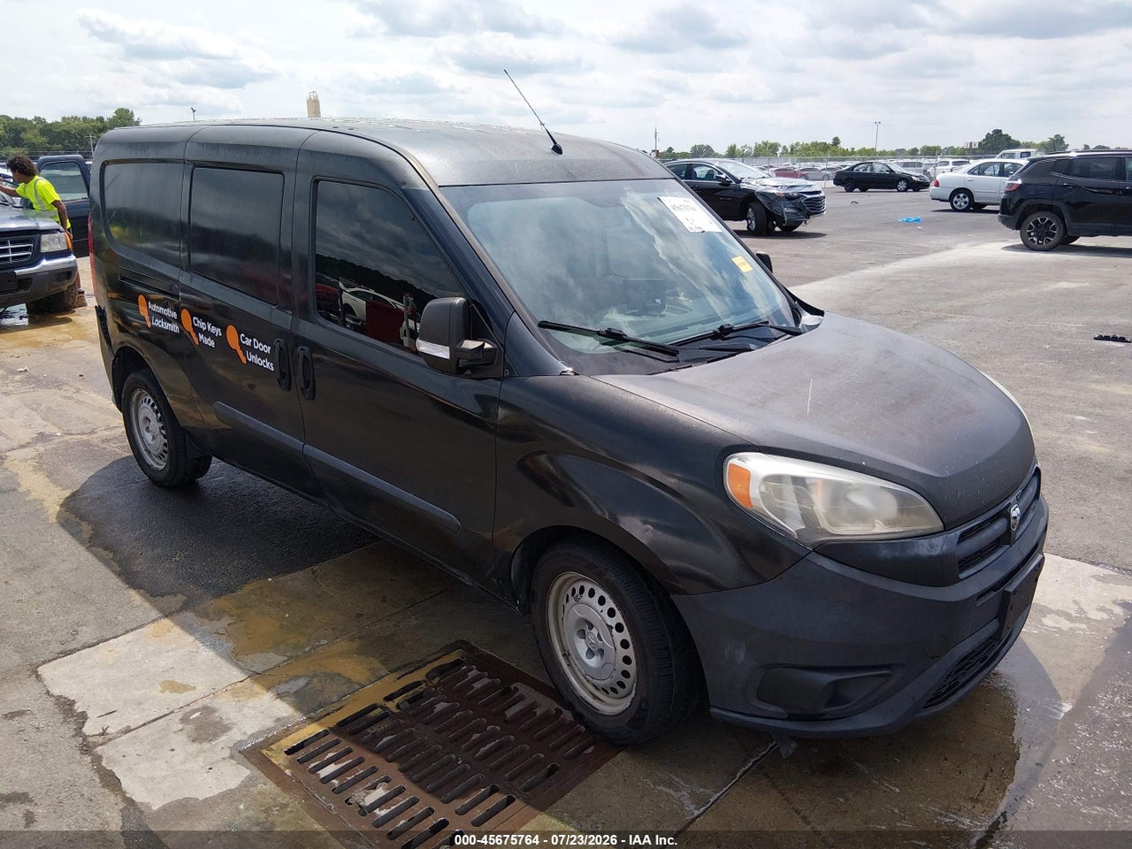 ZFBERFAT2G6****** · 2016 RAM PROMASTER CITY TRADESMAN