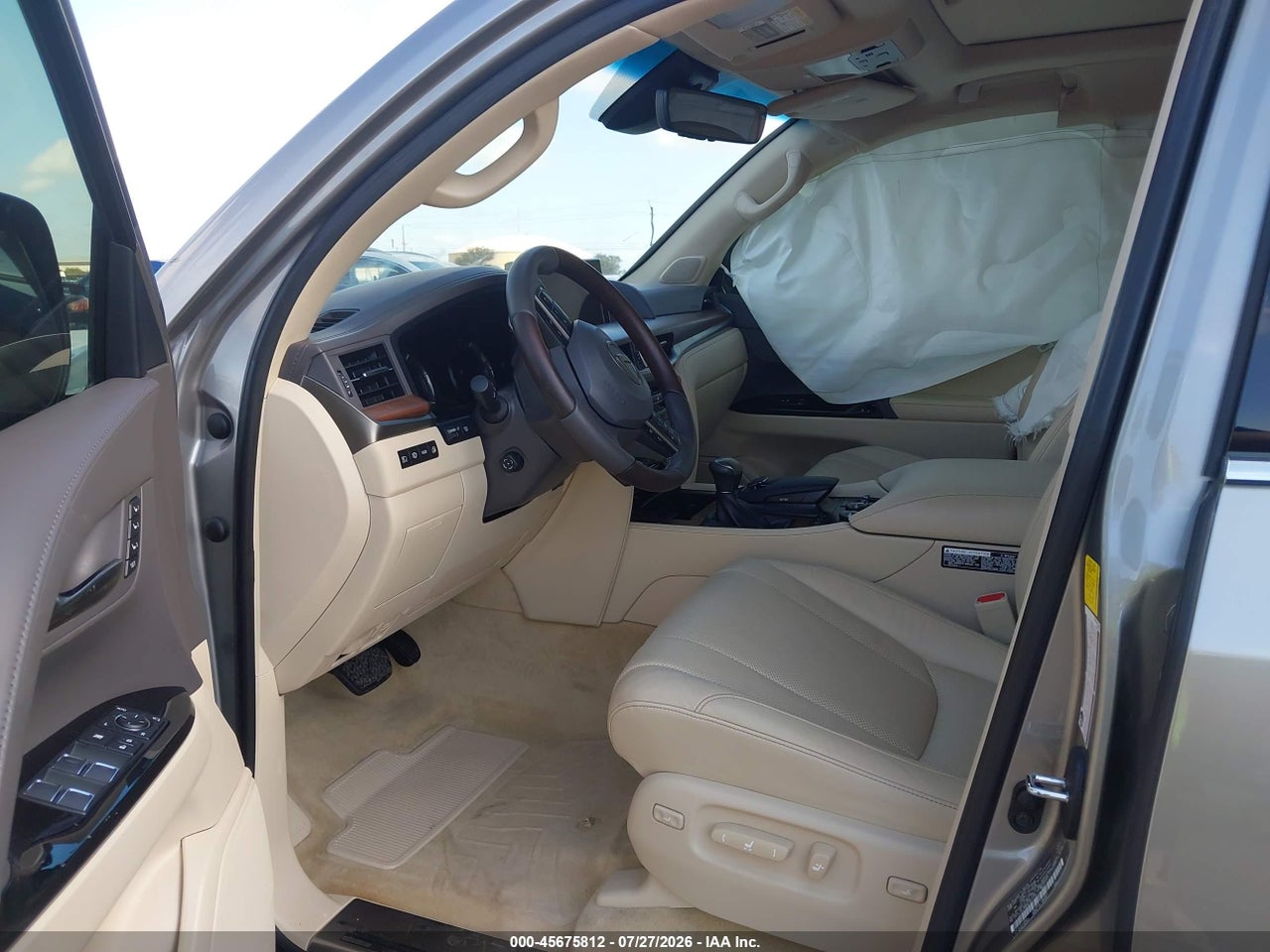2020 LEXUS LX 570 THREE-ROW · 5/11