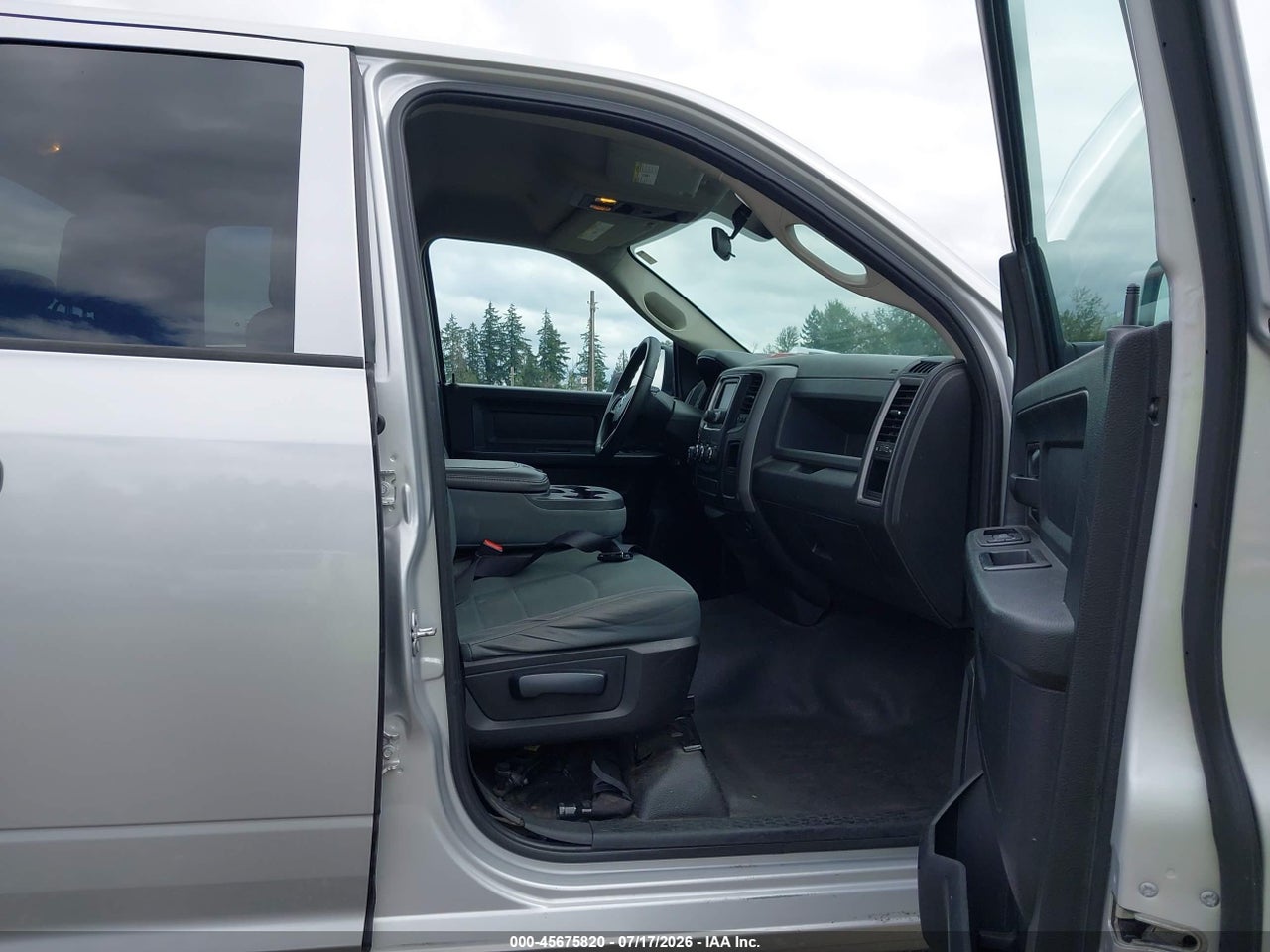 2018 RAM 1500 TRADESMAN  4X2 6'4 BOX · 5/11