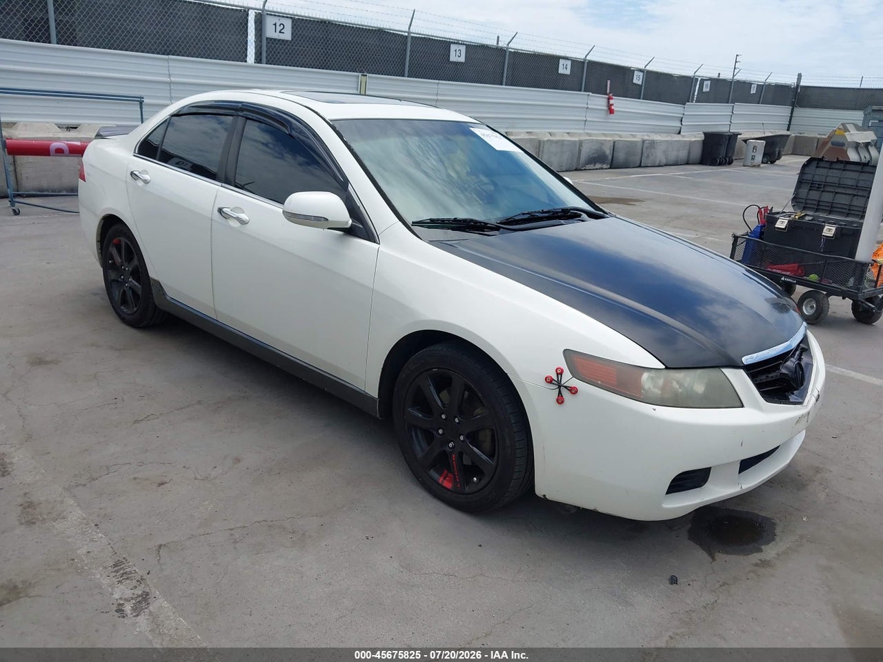 JH4CL968X5C****** · 2005 ACURA TSX