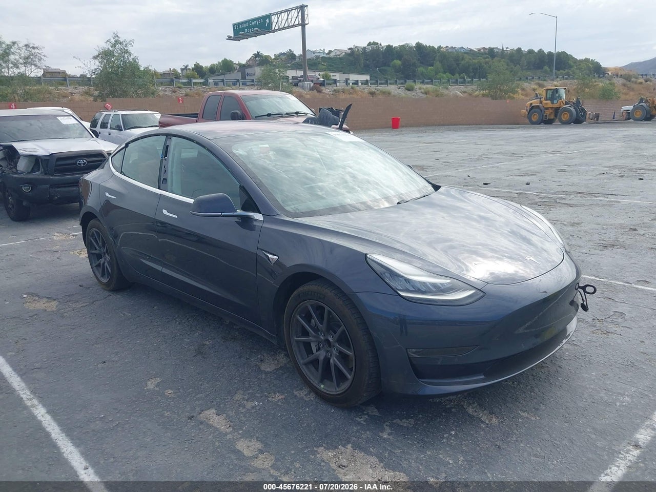5YJ3E1EA2JF****** · 2018 TESLA MODEL 3 LONG RANGE/MID RANGE