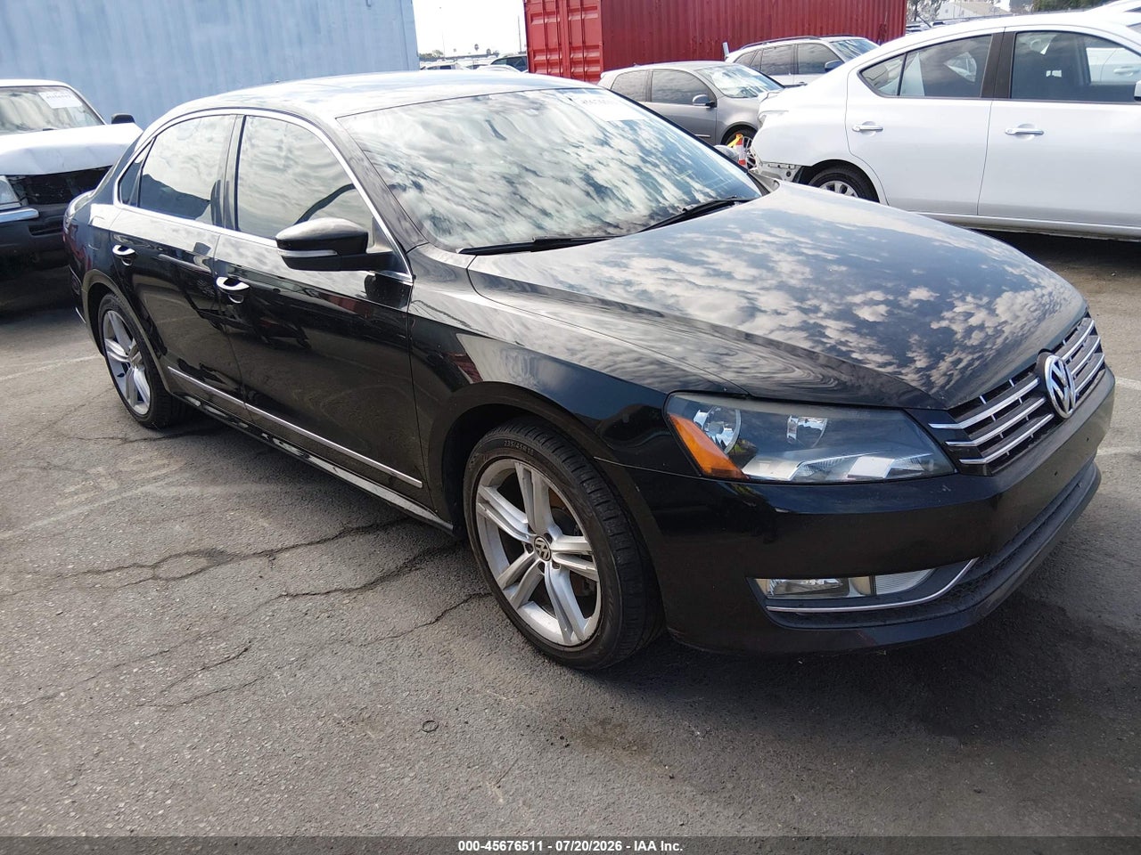 1VWCN7A36EC****** · 2014 VOLKSWAGEN PASSAT 2.0L TDI SEL PREMIUM