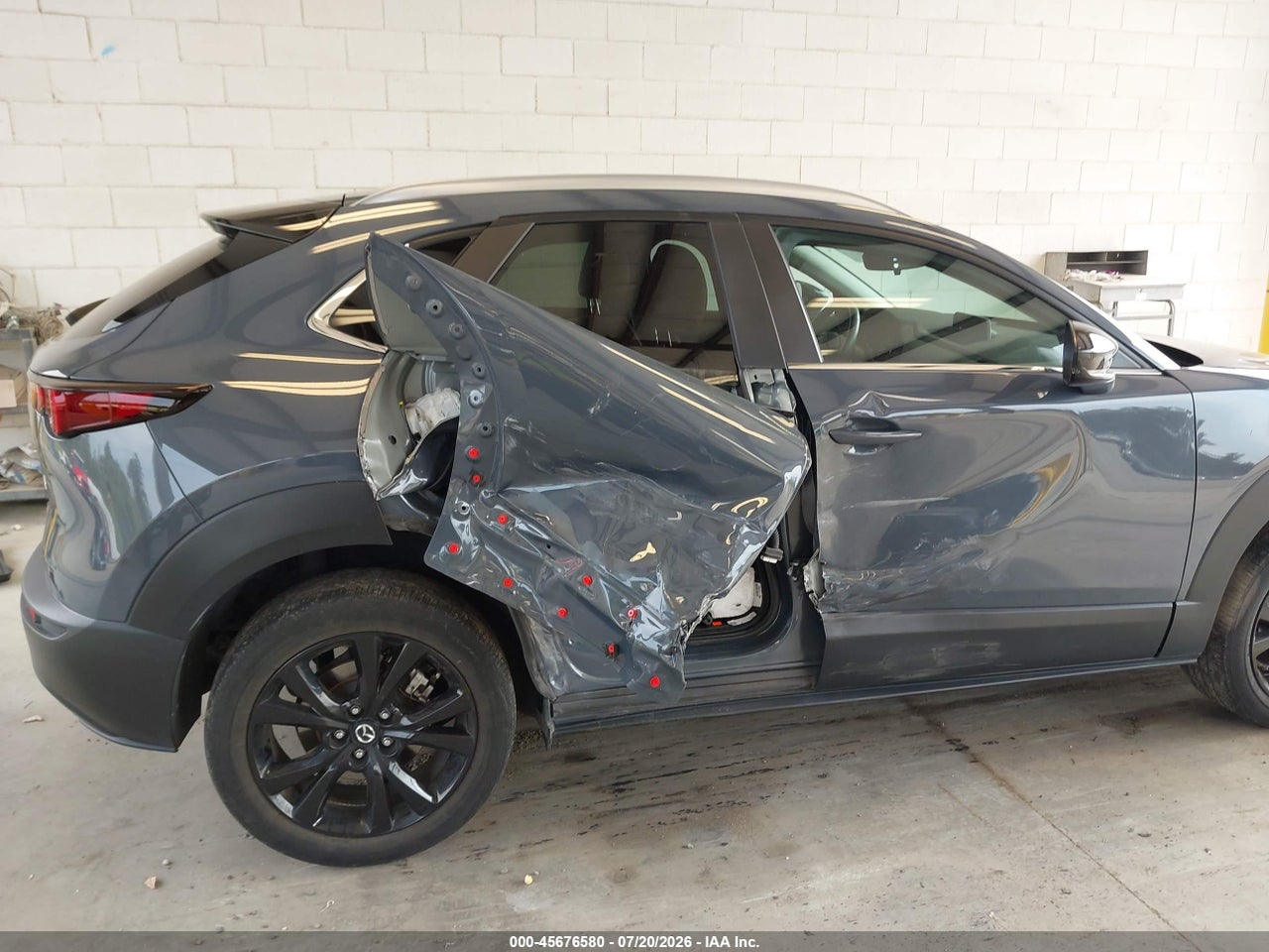2024 MAZDA CX-30 2.5 S CARBON EDITION · 6/11