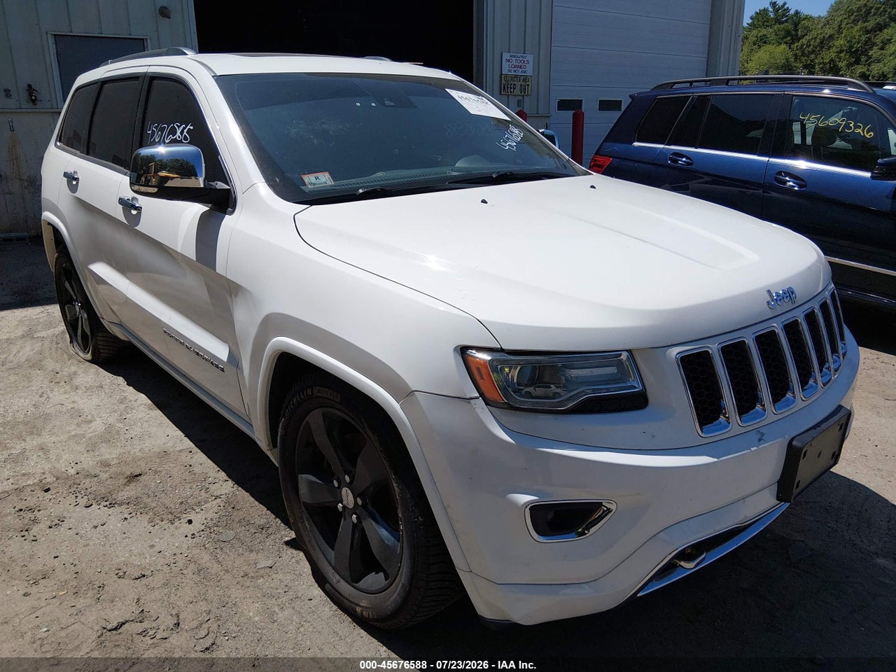 1C4RJFCM9EC****** · 2014 JEEP GRAND CHEROKEE OVERLAND