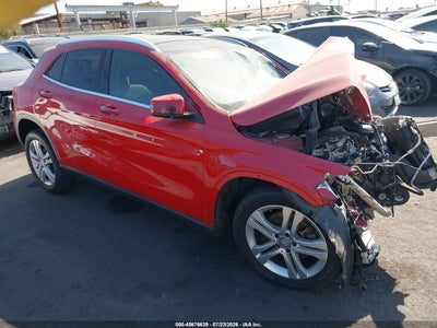 2015 MERCEDES-BENZ GLA 250