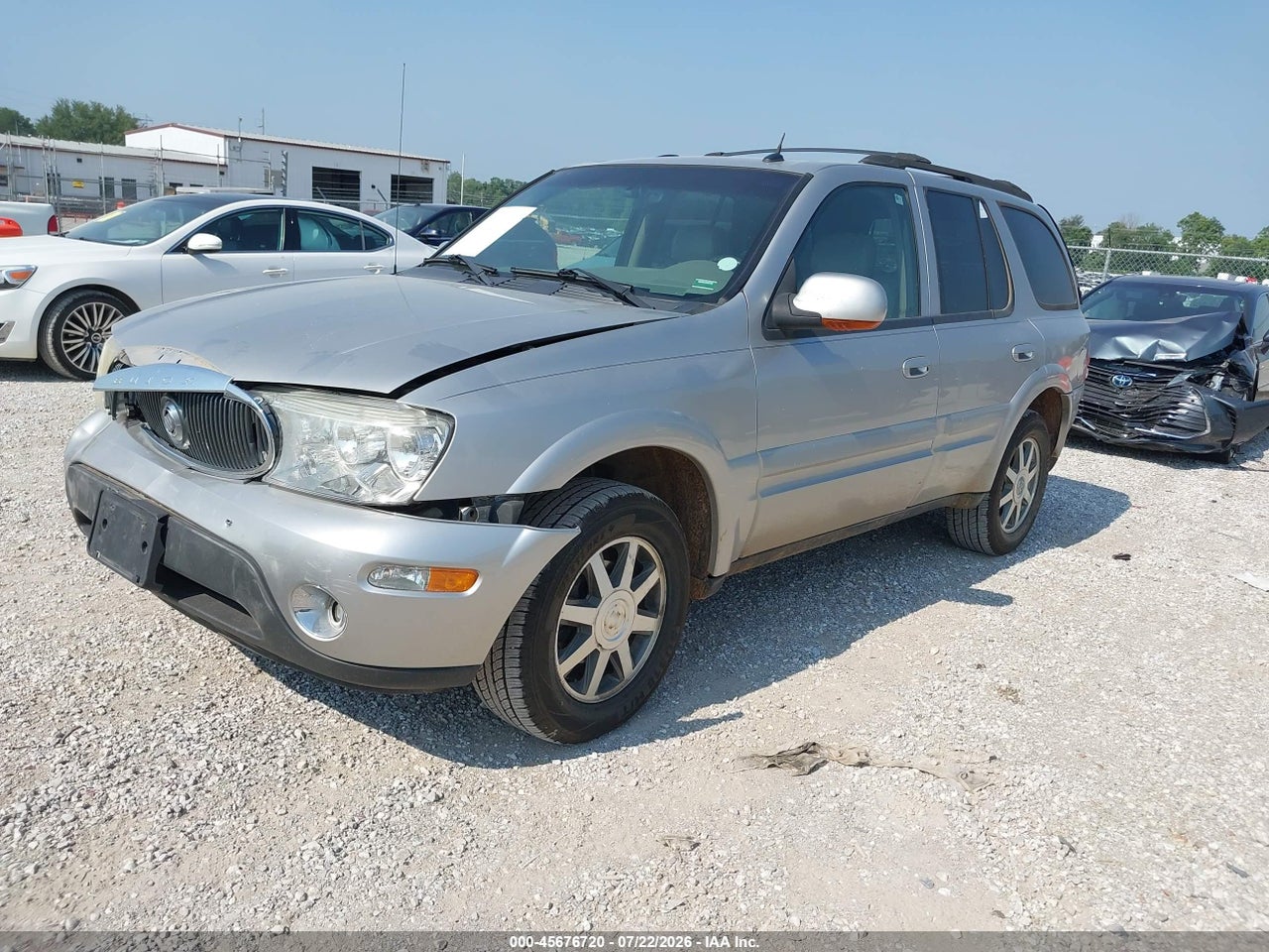 2004 BUICK RAINIER CXL · 2/11