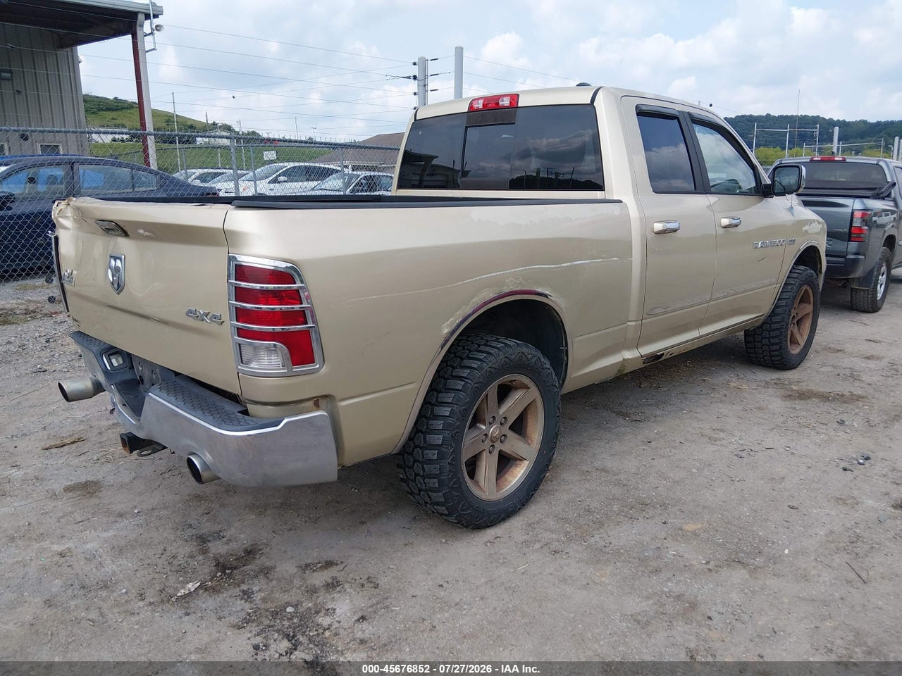 2011 RAM RAM 1500 SLT · 4/11