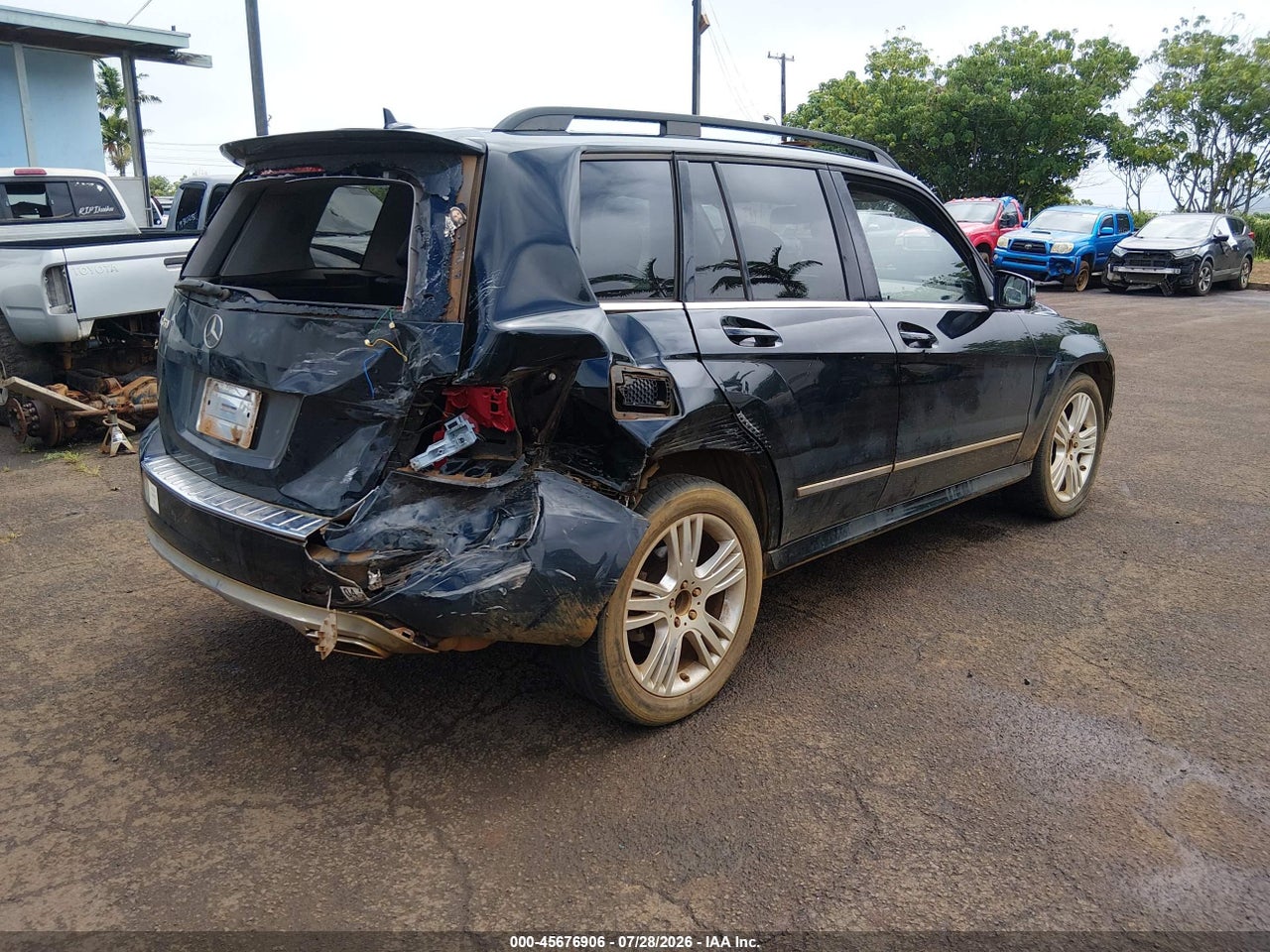2013 MERCEDES-BENZ GLK 350 · 4/11