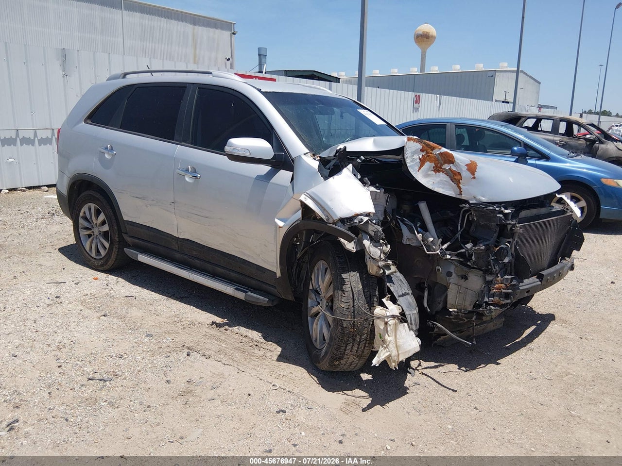 5XYKT4A28BG****** · 2011 KIA SORENTO LX V6