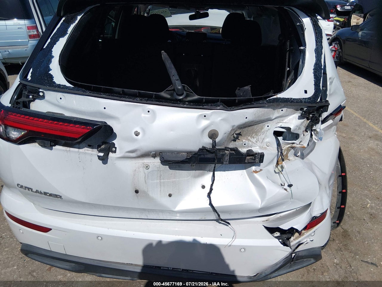 2022 MITSUBISHI OUTLANDER ES 2.5 2WD · 6/11