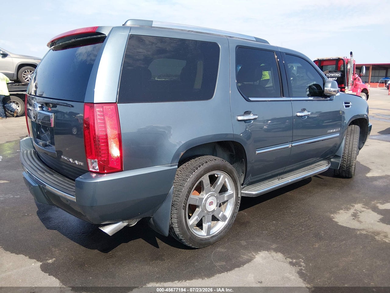 2009 CADILLAC ESCALADE STANDARD · 4/7