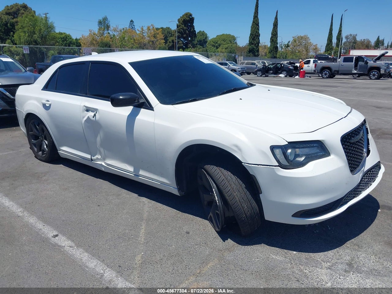2C3CCAAG2LH****** · 2020 CHRYSLER 300 TOURING