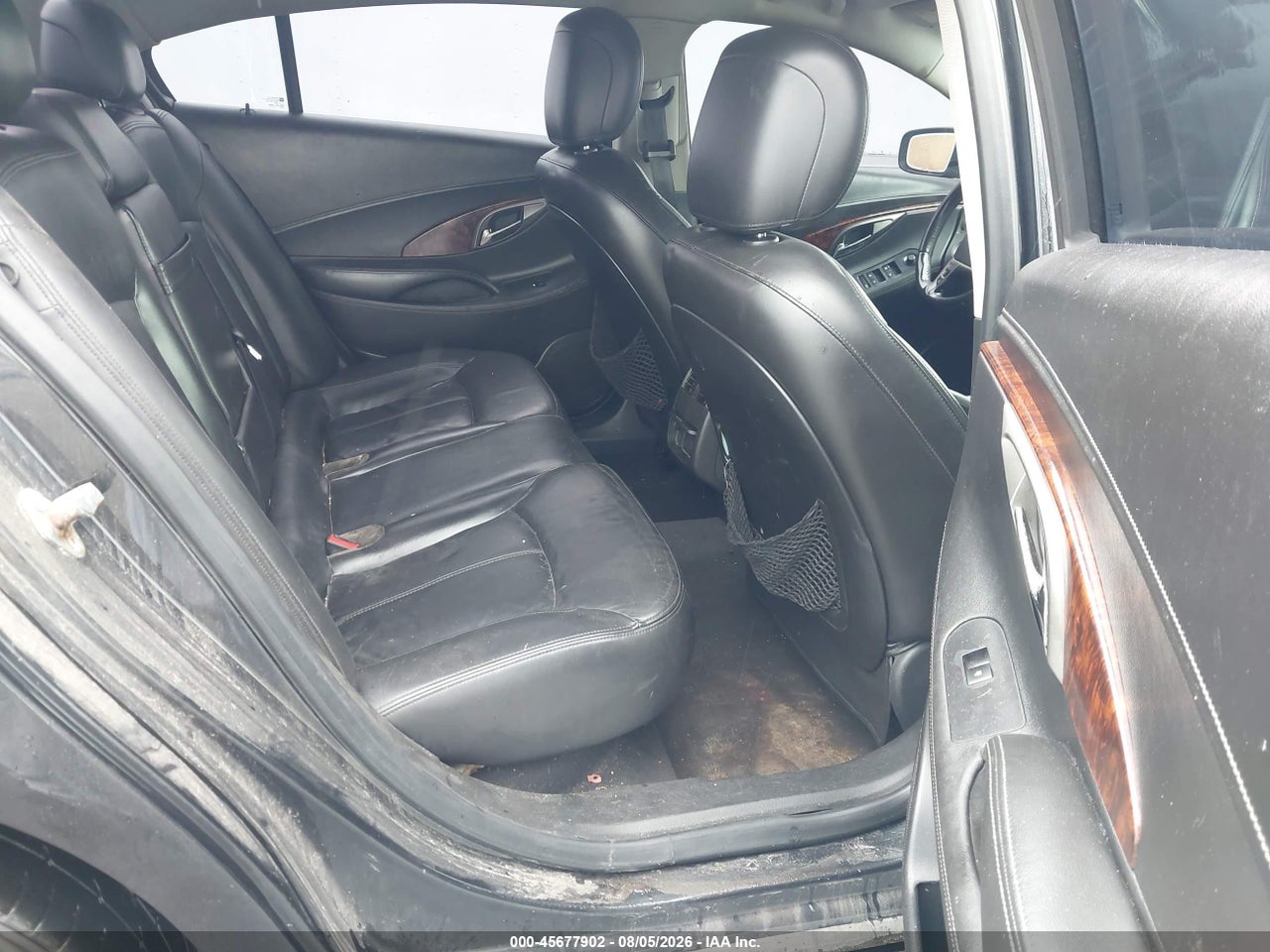 1G4GC5E33DF****** · 2013 BUICK LACROSSE LEATHER GROUP · 8/11