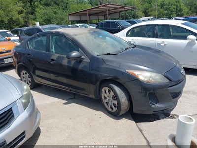 JM1BL1U88D1****** · 2013 MAZDA MAZDA3 I SPORT