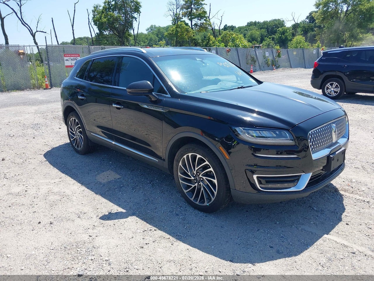2LMPJ8K94LB****** · 2020 LINCOLN NAUTILUS RESERVE