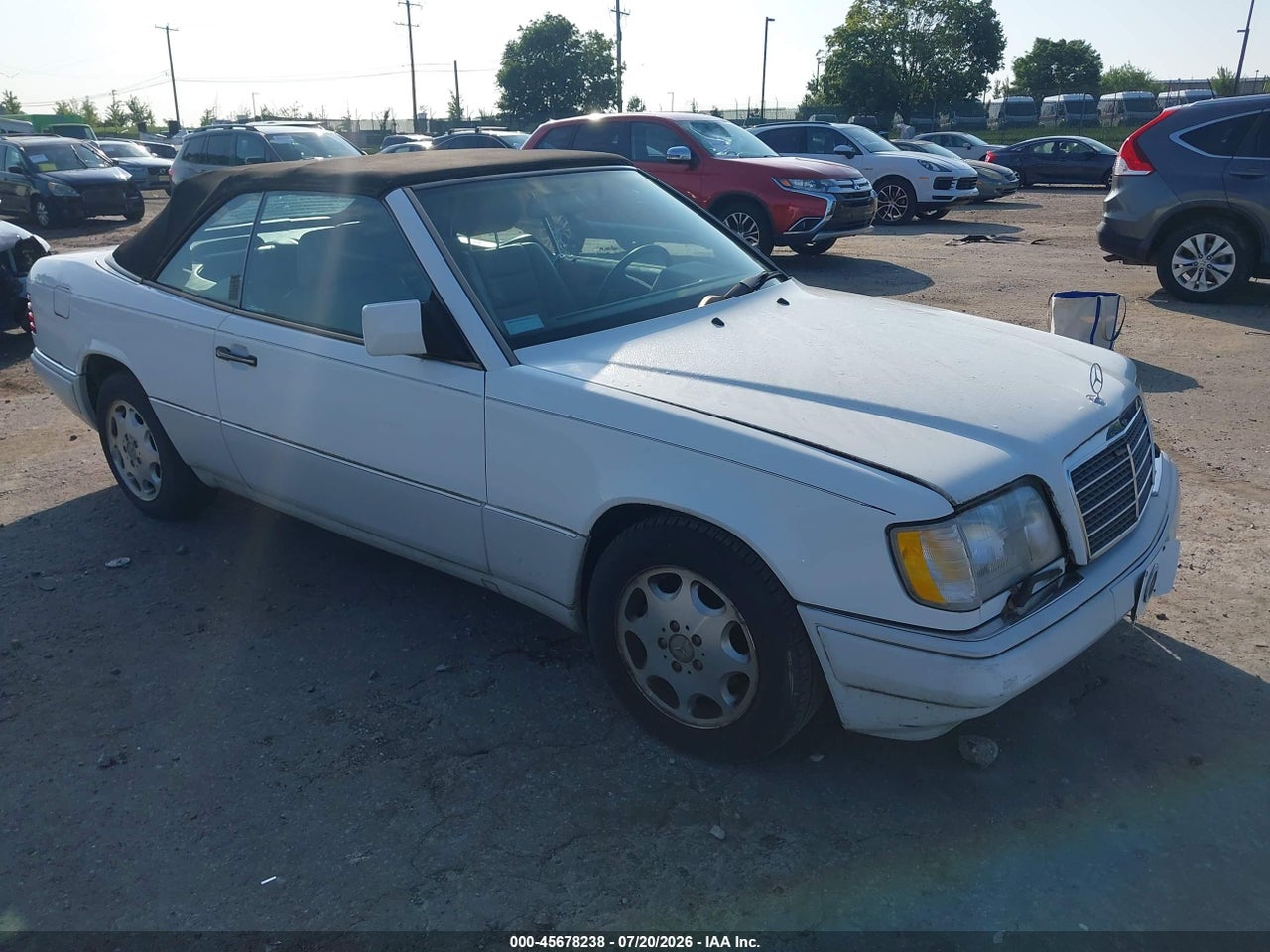 WDBEA66EXSC****** · 1995 MERCEDES-BENZ E 320