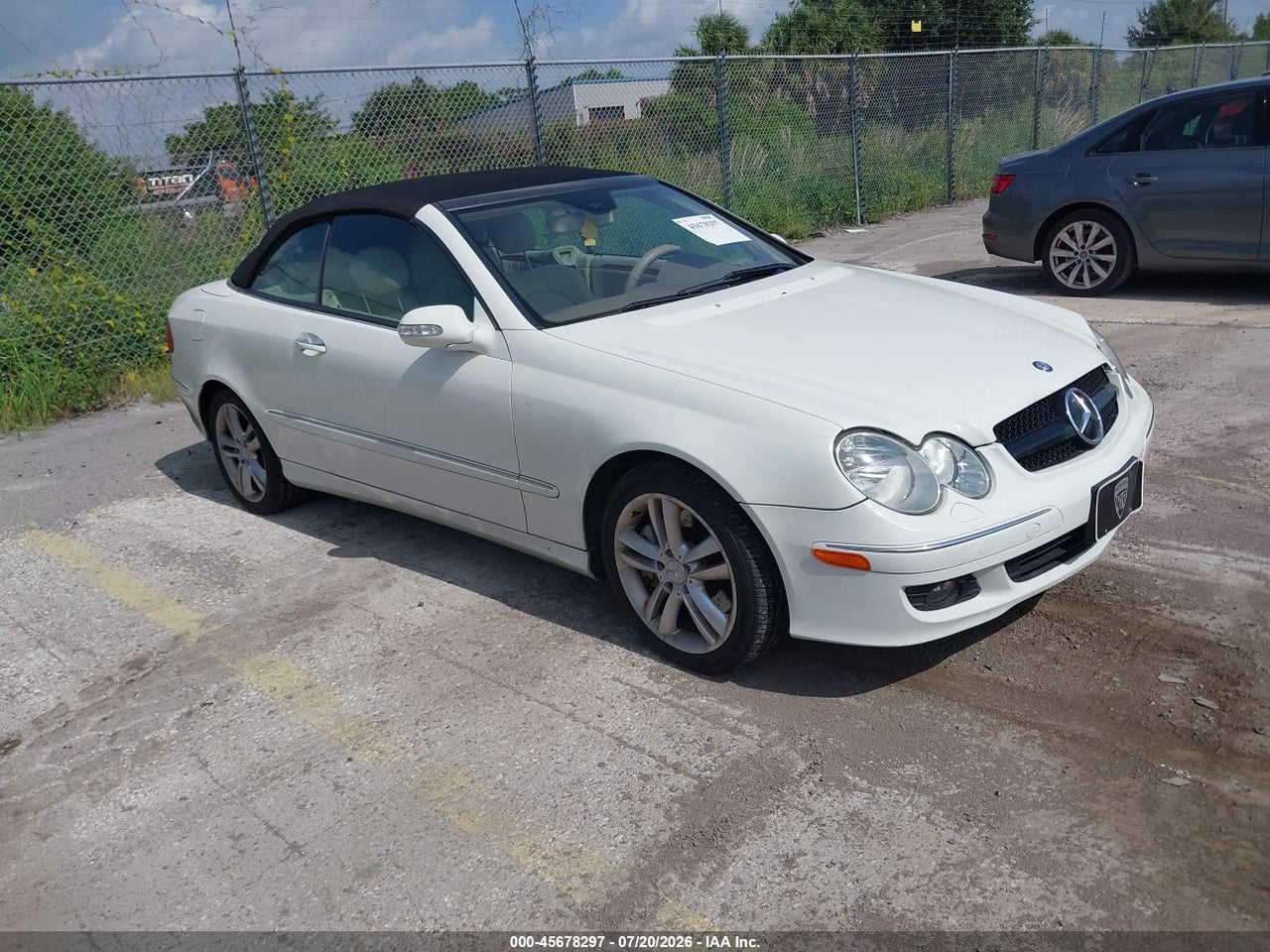 WDBTK56F68F****** · 2008 MERCEDES-BENZ CLK 350