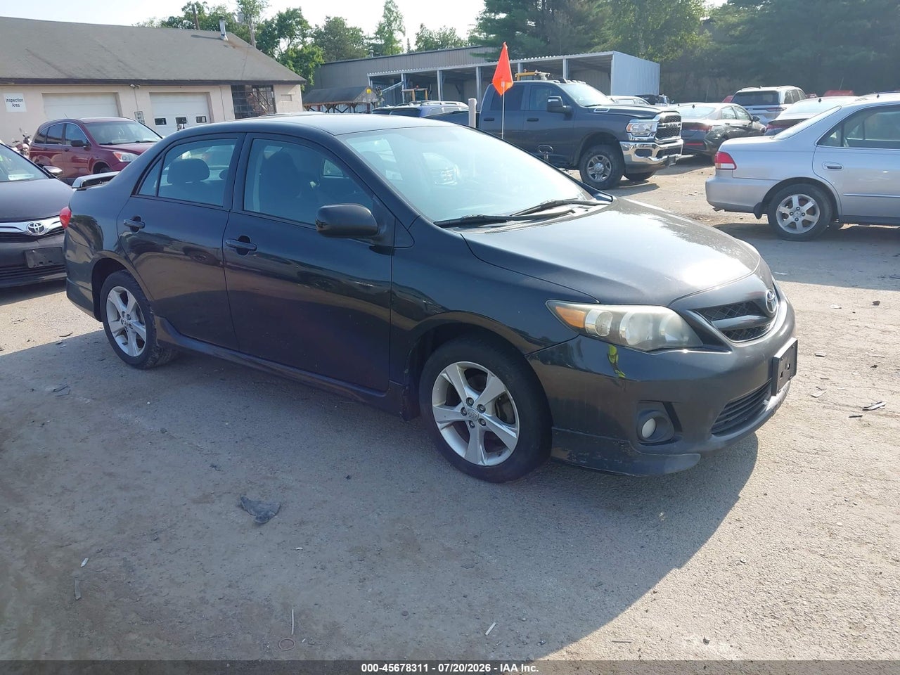 2T1BU4EE0BC****** · 2011 TOYOTA COROLLA S