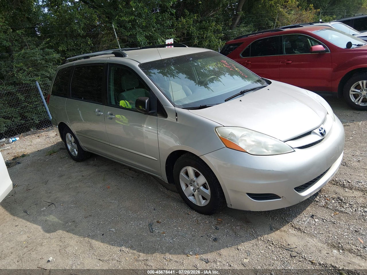 5TDZK23C58S****** · 2008 TOYOTA SIENNA LE